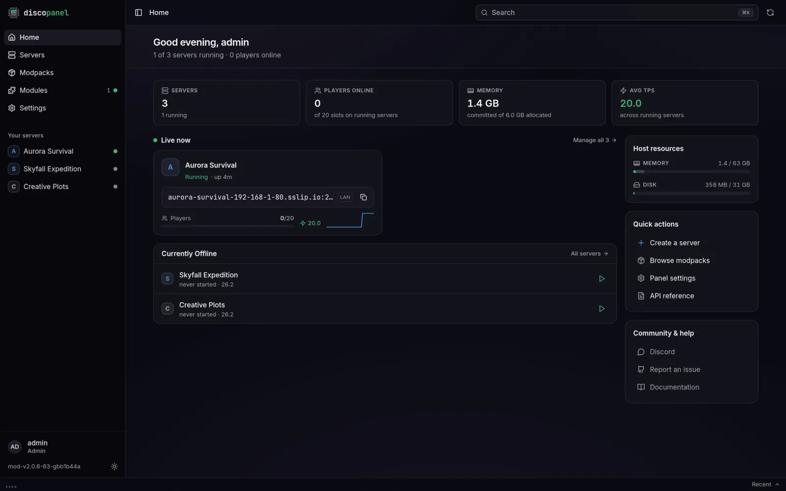 discopanel home with three servers, one running